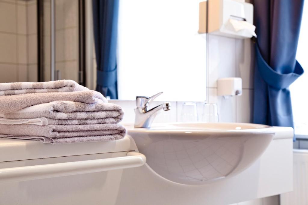 Visbek Hotel Stüve Oda fotoğraf